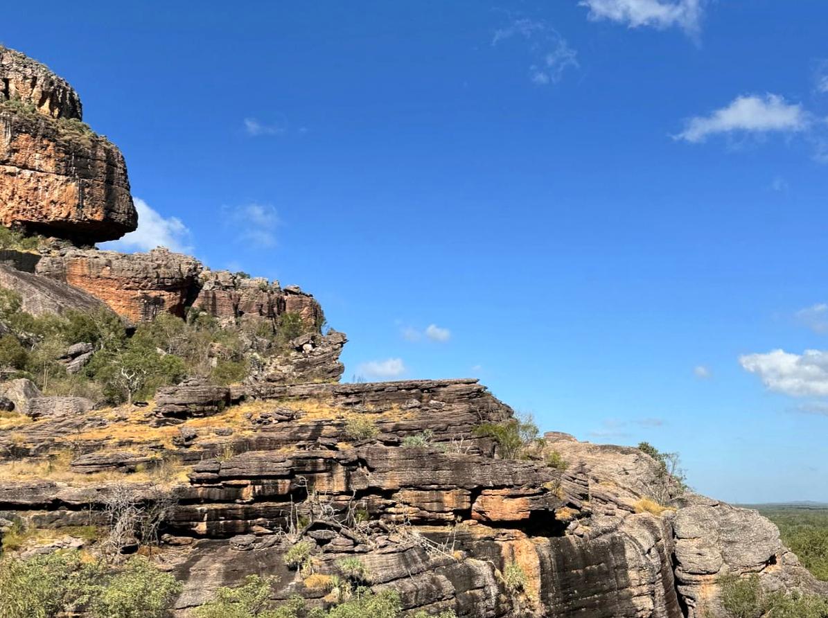 mollypitcher | Burrungkuy (Nourlangie) Plateau: Ancient Art and Scenic Views